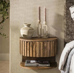 Table de chevet suspendue