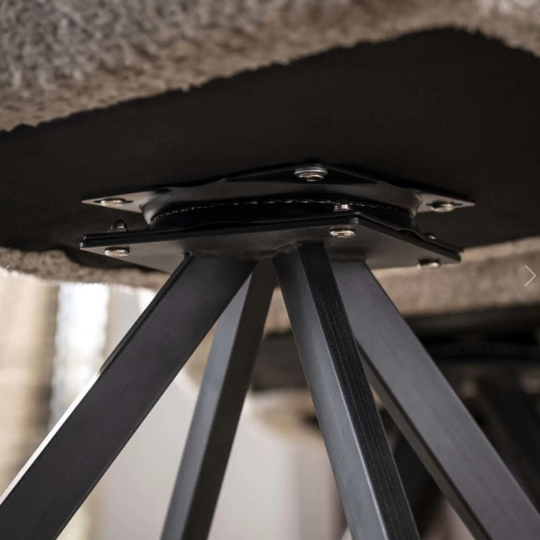 Fauteuil pivotant – Bouclé sable